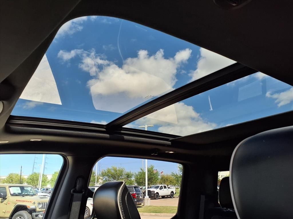 2021 RAM RAM 1500 Laramie SPORT APPEARANCE PKG