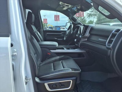2024 RAM RAM 1500 Laramie BLIND-SPOT & PARK SENSE®