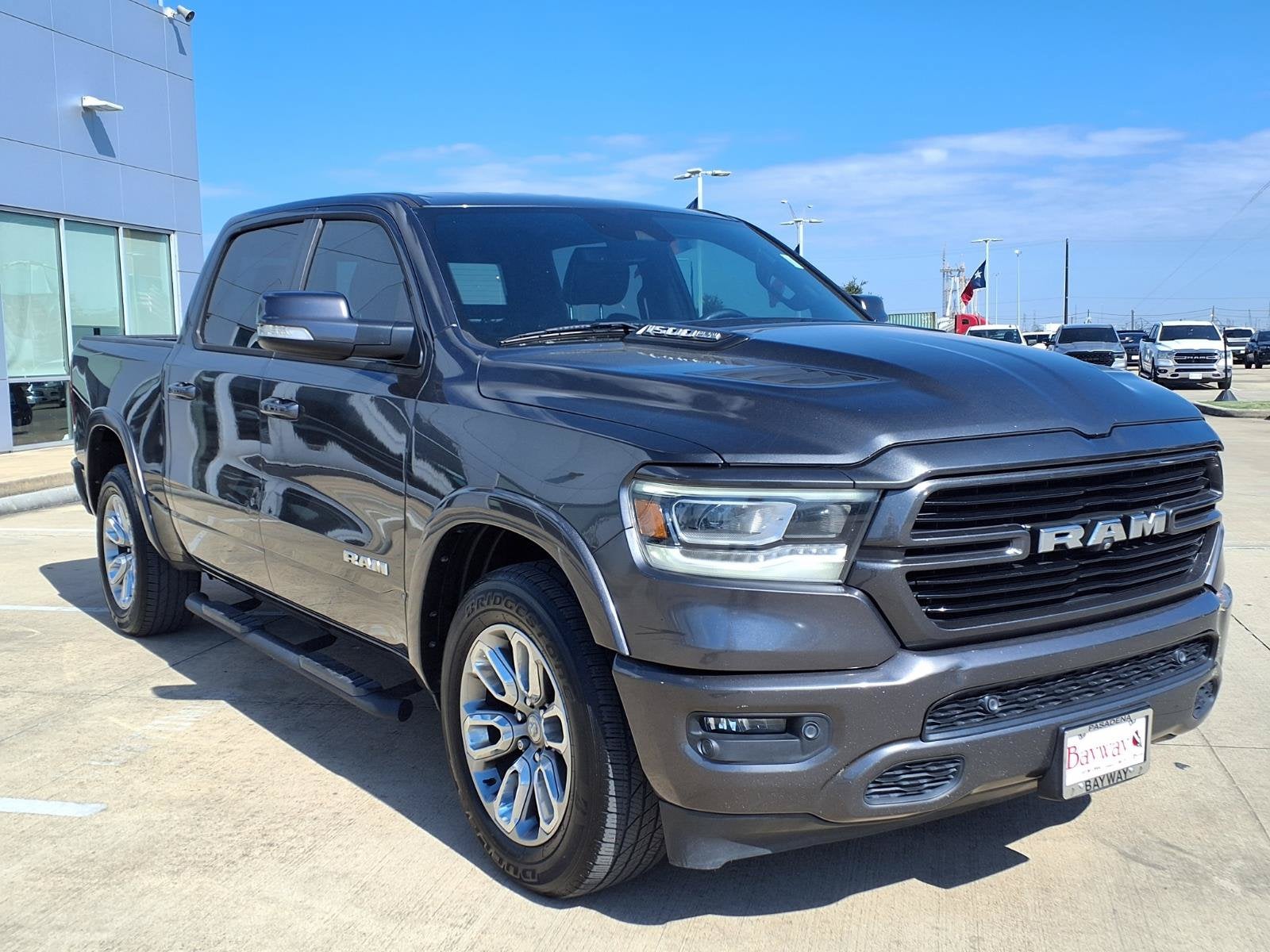 2019 RAM 1500 Laramie SPORT APPEARANCE & ADV. SAFETY PKG
