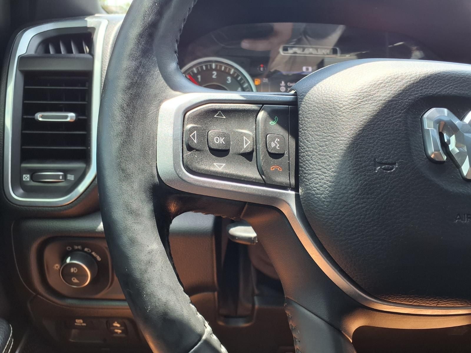 2020 RAM RAM 1500 Laramie SPORT APPEARANCE PKG