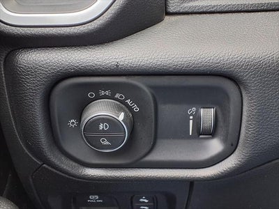 2022 RAM 1500 Big Horn/Lone Star NIGHT EDITION