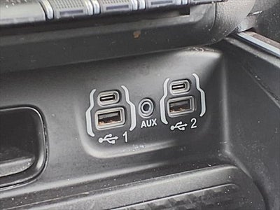 2022 RAM 1500 Big Horn/Lone Star NIGHT EDITION