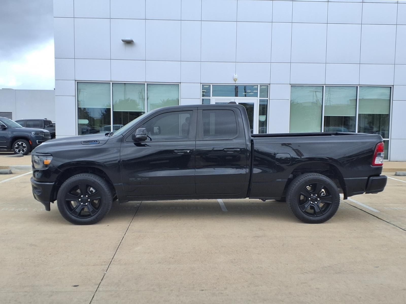 2023 RAM RAM 1500 Big Horn/Lone Star NIGHT EDITION 4X4