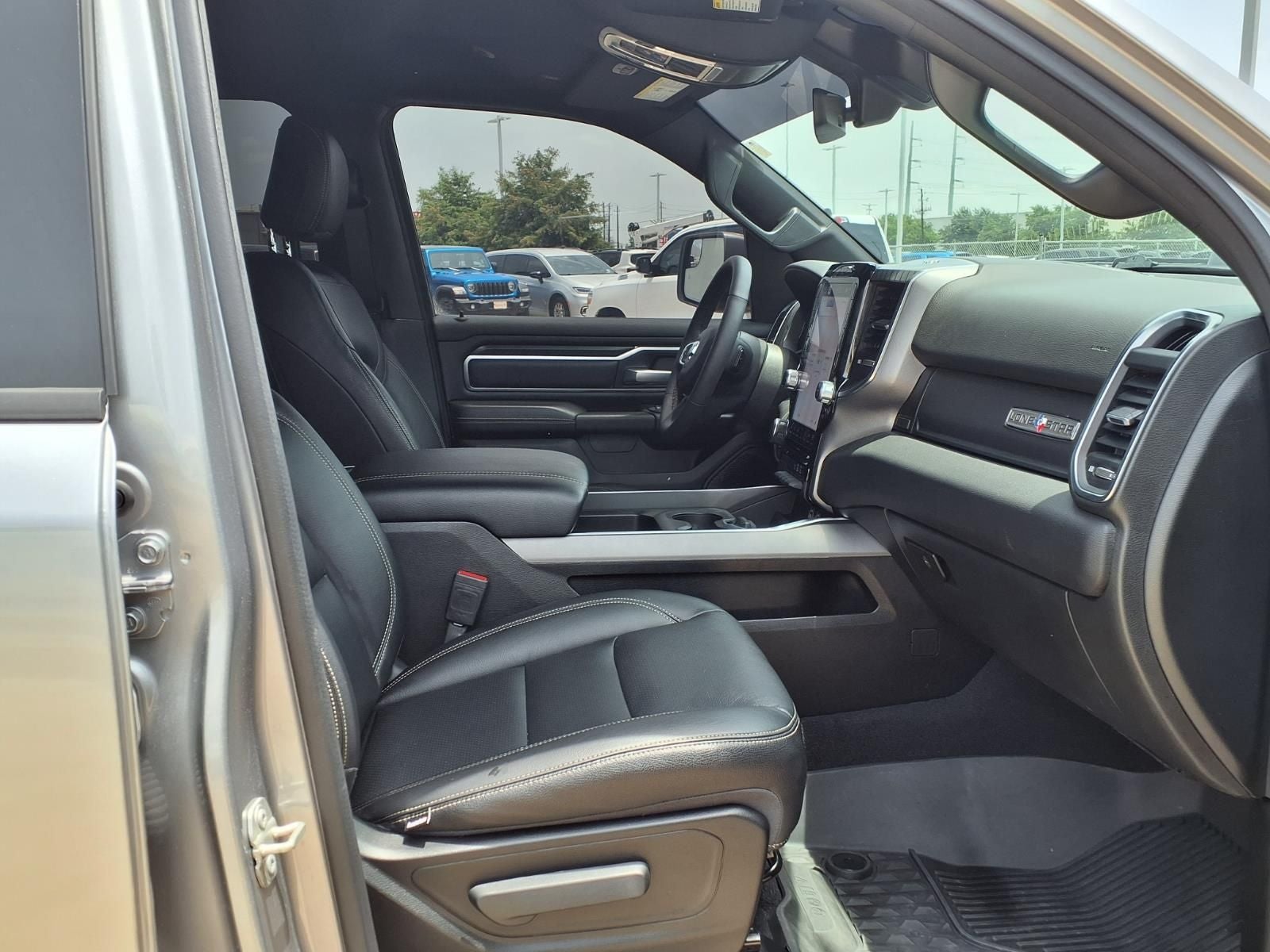 2025 RAM RAM 1500 Big Horn/Lone Star