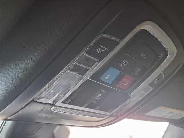 2025 RAM RAM 1500 Big Horn/Lone Star 4X4 SPORT APPEARANCE PKG