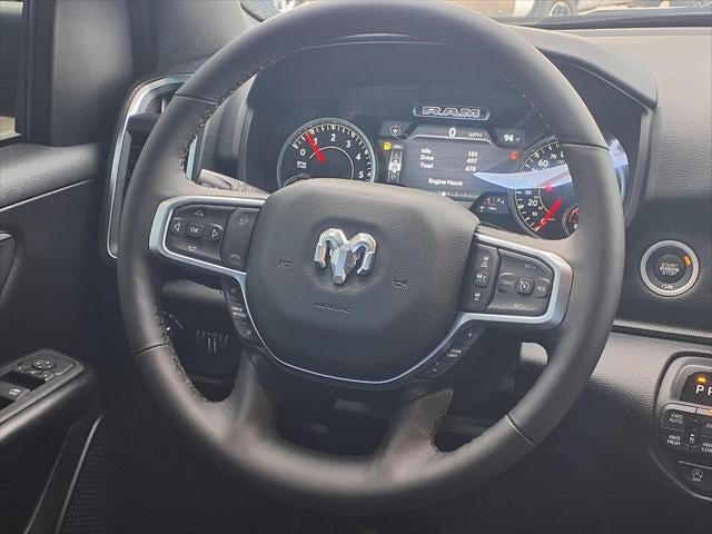 2025 RAM RAM 1500 Big Horn/Lone Star 4X4 SPORT APPEARANCE PKG