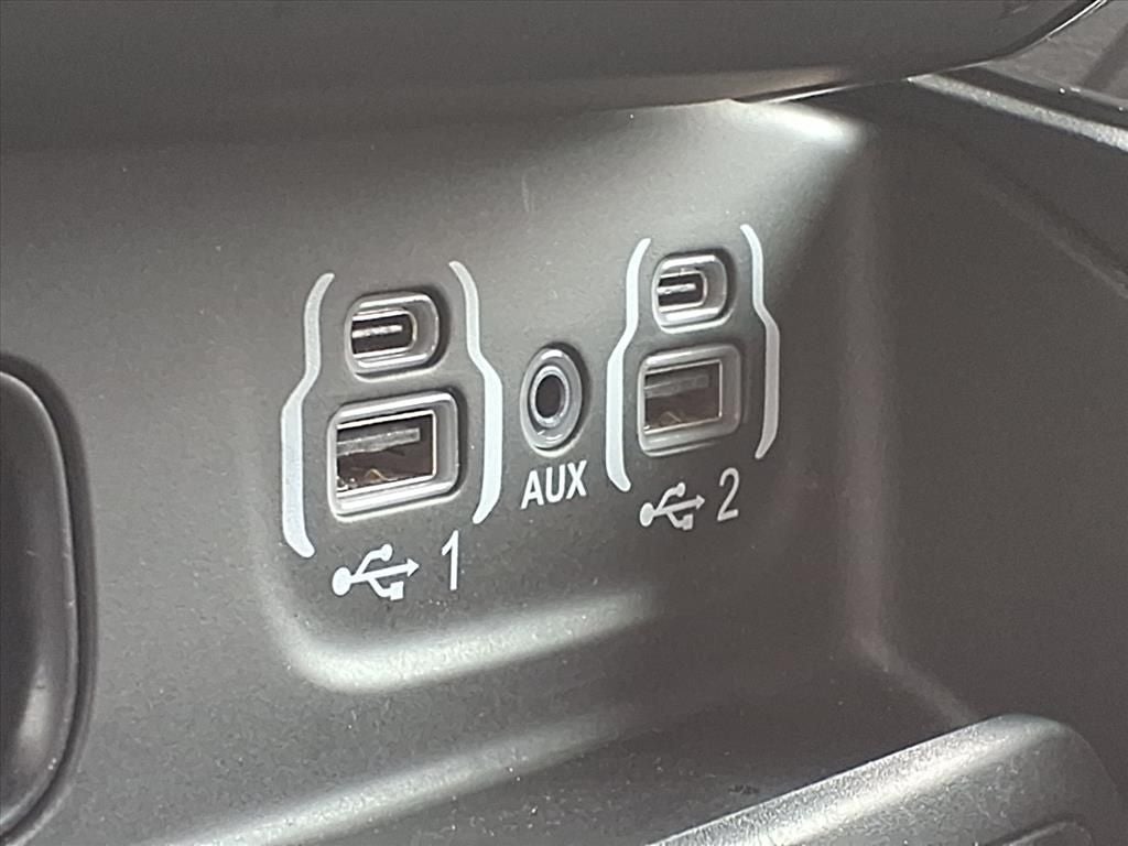 2024 RAM RAM 1500 Big Horn/Lone Star 4X4 BUILT-TO-SERVE EDITION