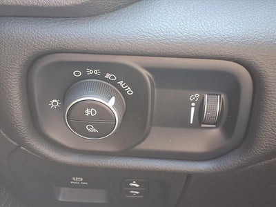 2024 RAM RAM 1500 Big Horn/Lone Star 4X4