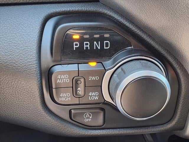 2024 RAM RAM 1500 Big Horn/Lone Star 4X4