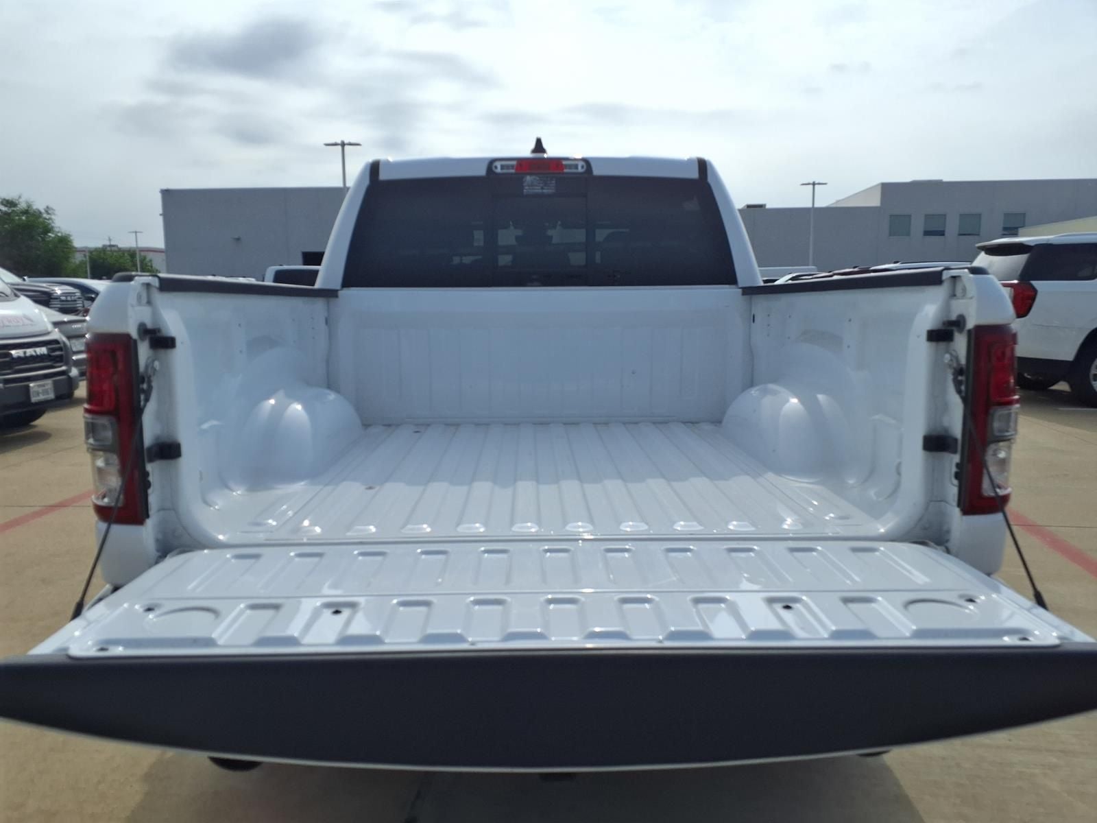 2023 RAM RAM 1500 Big Horn/Lone Star 4X4 NIGHT EDITION
