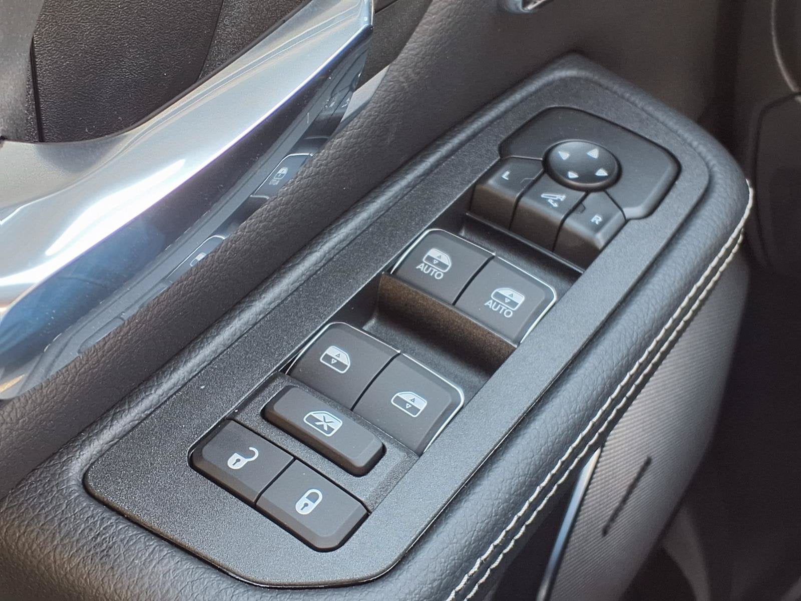 2027 RAM 1500 Laramie
