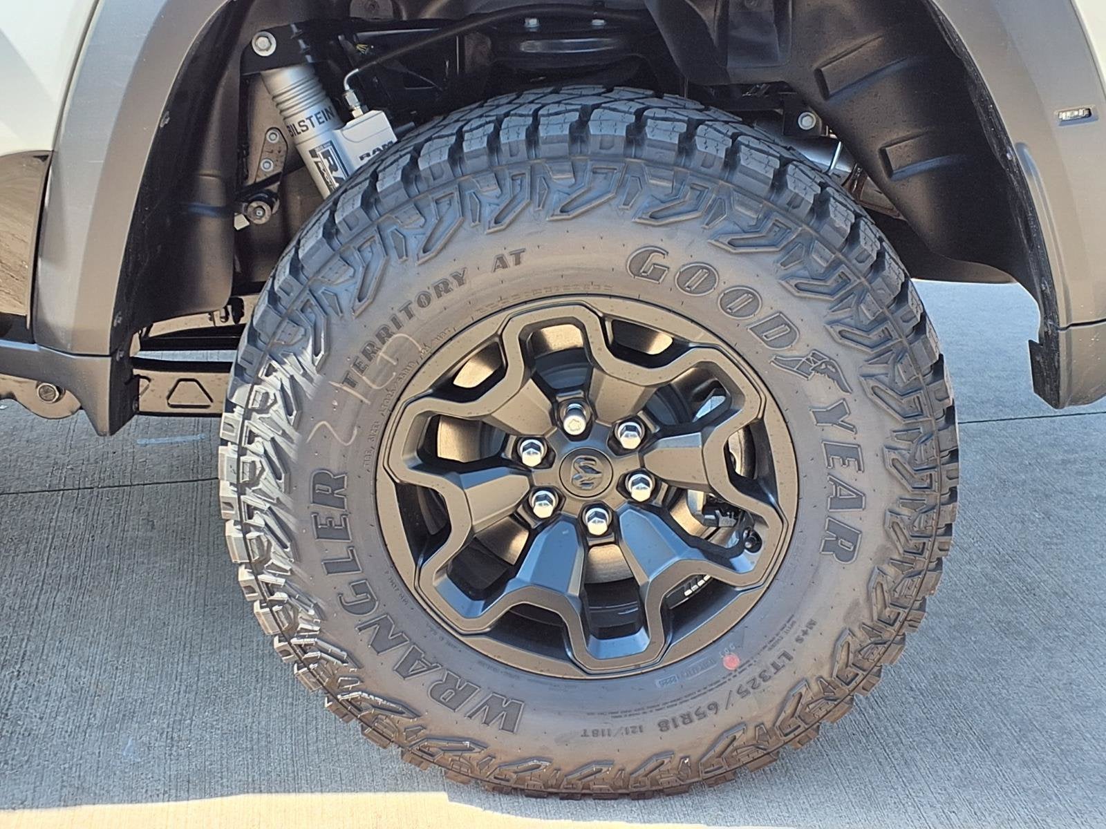 2027 RAM 1500 RHO