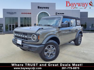 2025 Ford Bronco Base 4X4