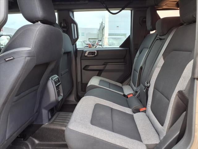 2025 Ford Bronco Base 4X4