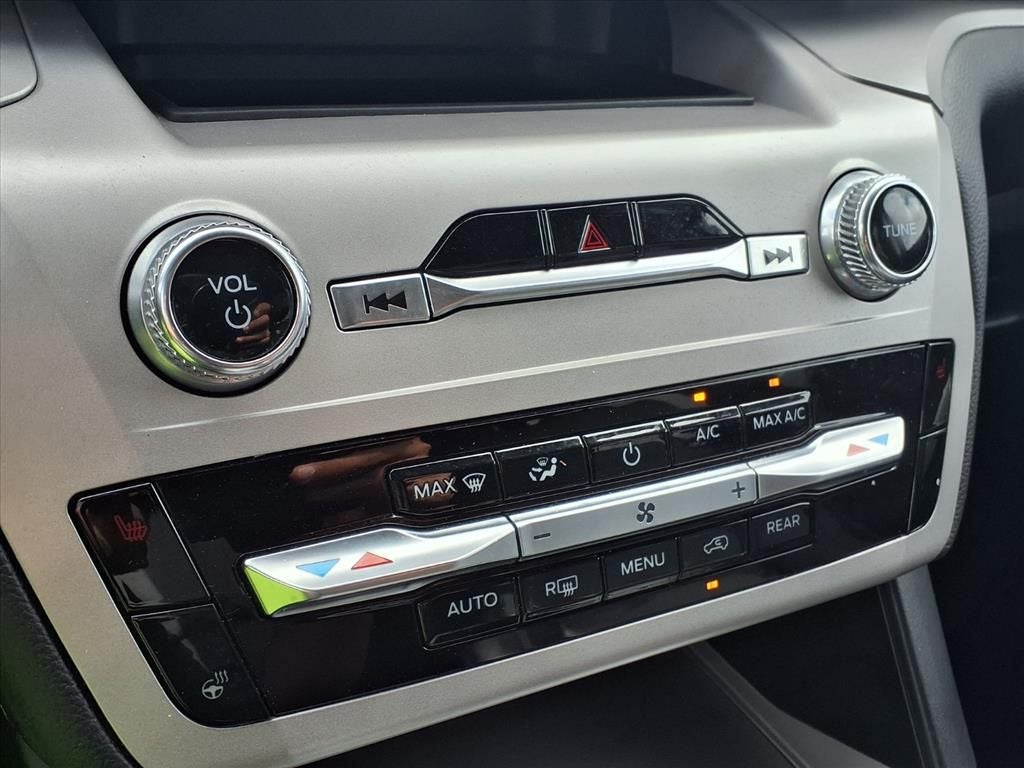 2024 Ford Explorer XLT CO-PILOT360™