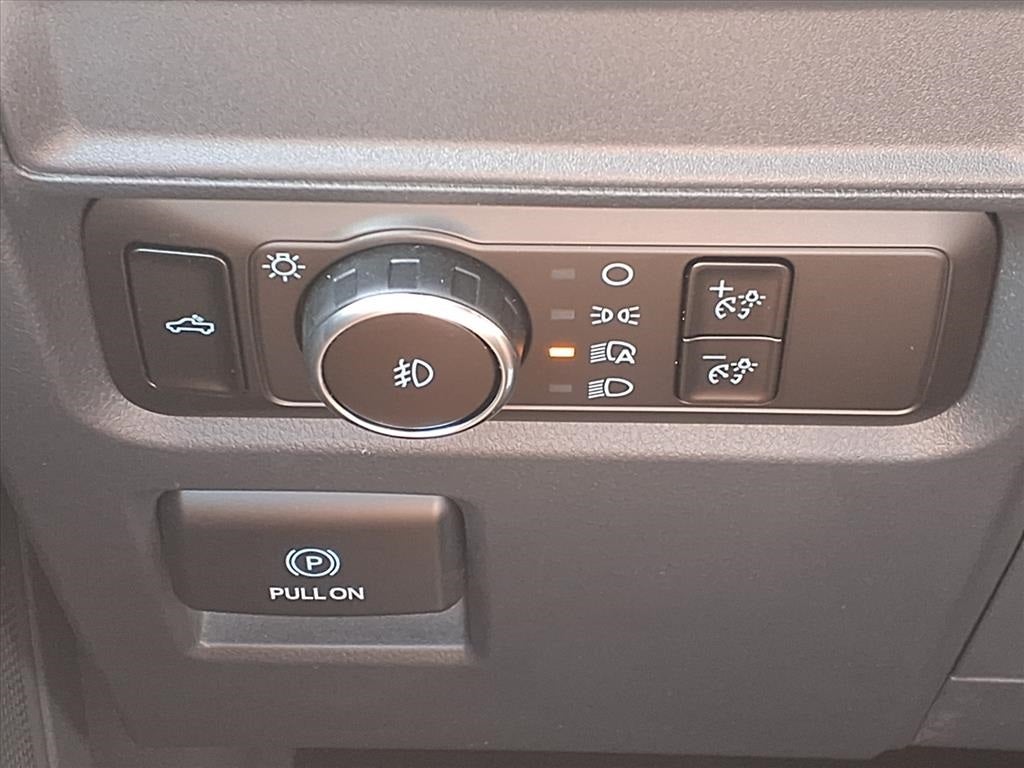 2024 Ford F-150 STX 4X4