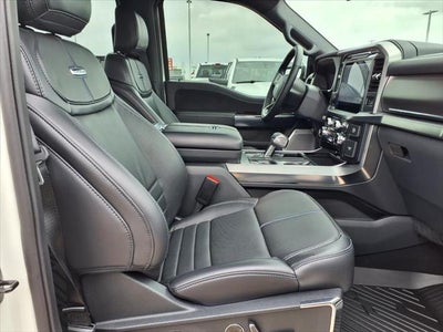 2025 Ford F-150 Platinum 4X4