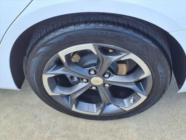 2022 Chevrolet Malibu LT SUNROOF