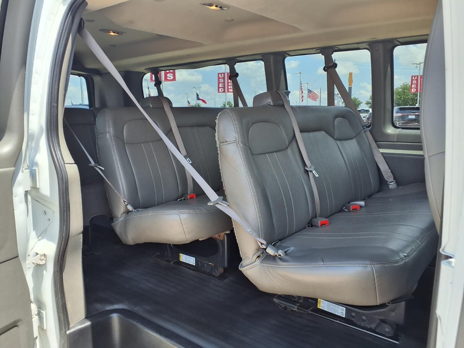 2019 Chevrolet Express 3500 LS 12 PASSENGER 1LS