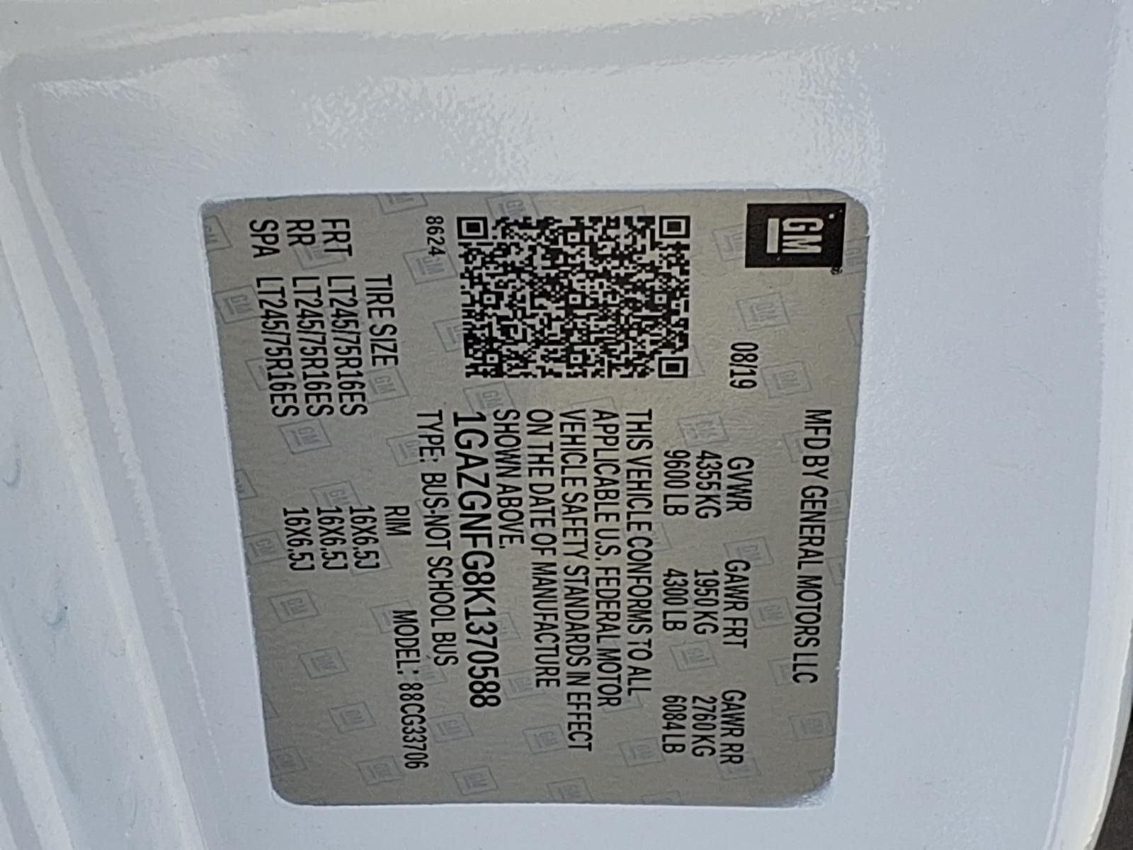 2019 Chevrolet Express 3500 LS 12 PASSENGER 1LS