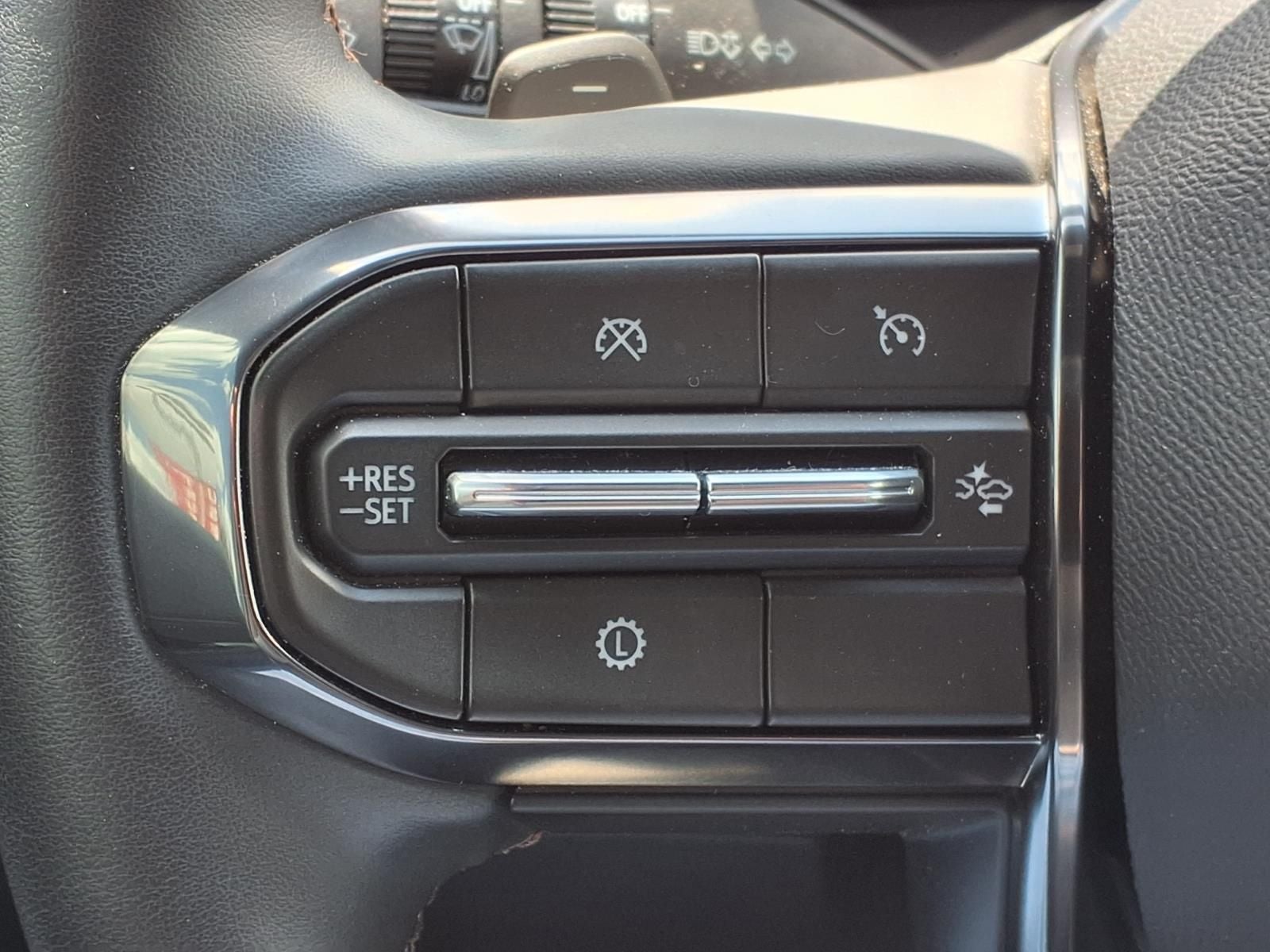 2025 GMC Acadia AT4 AWD