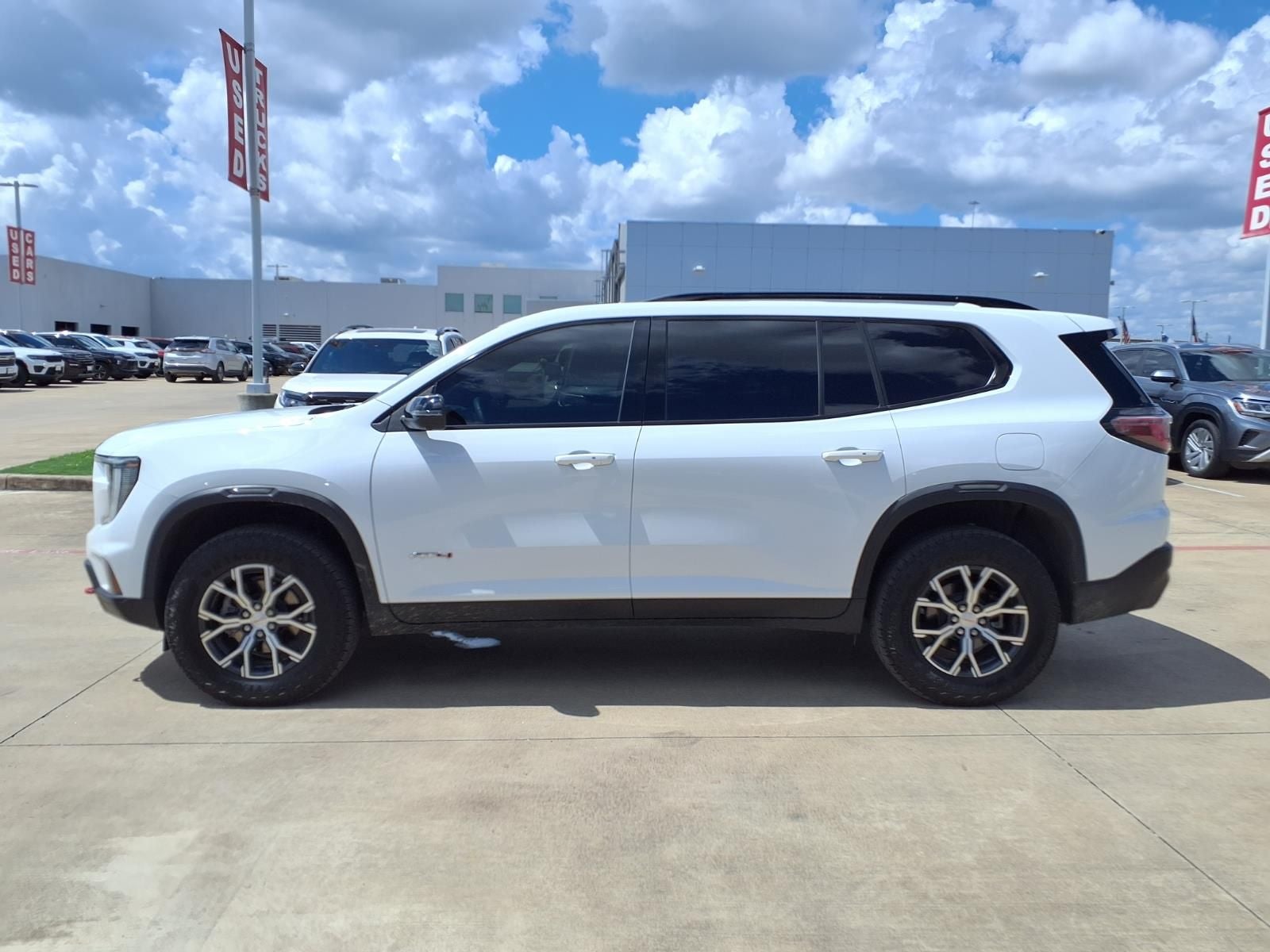 2025 GMC Acadia AT4 AWD