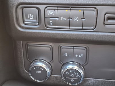 2024 GMC Yukon SLT PRO SAFETY PLUS