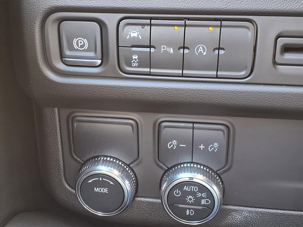 2024 GMC Yukon SLT PRO SAFETY PLUS