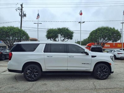 2021 GMC Yukon XL Denali 4WD PRO SAFETY PLUS