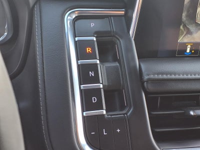 2024 Chevrolet Suburban LT SIGNATURE & LUXURY PKG