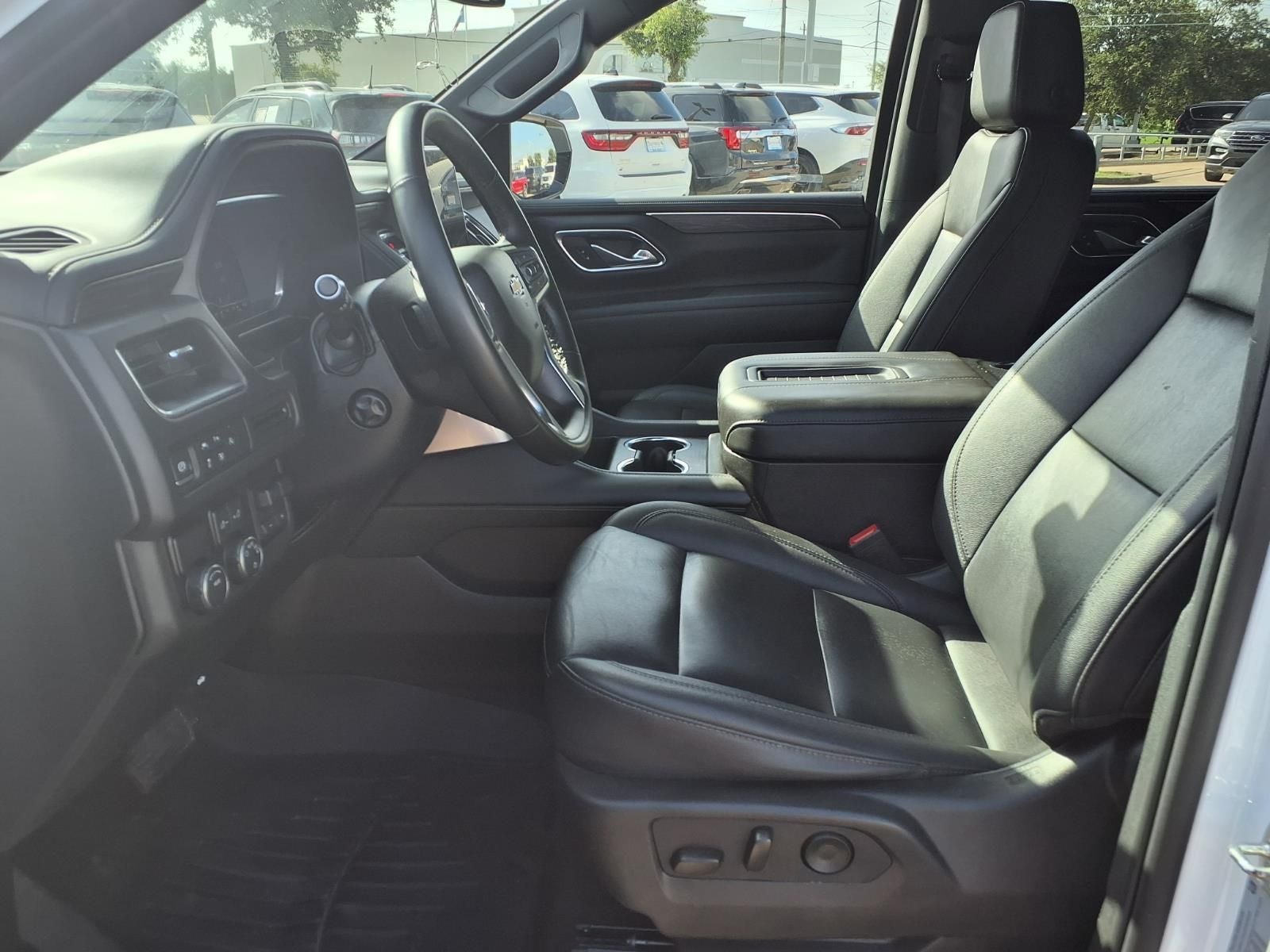 2024 Chevrolet Suburban LT SIGNATURE & LUXURY PKG