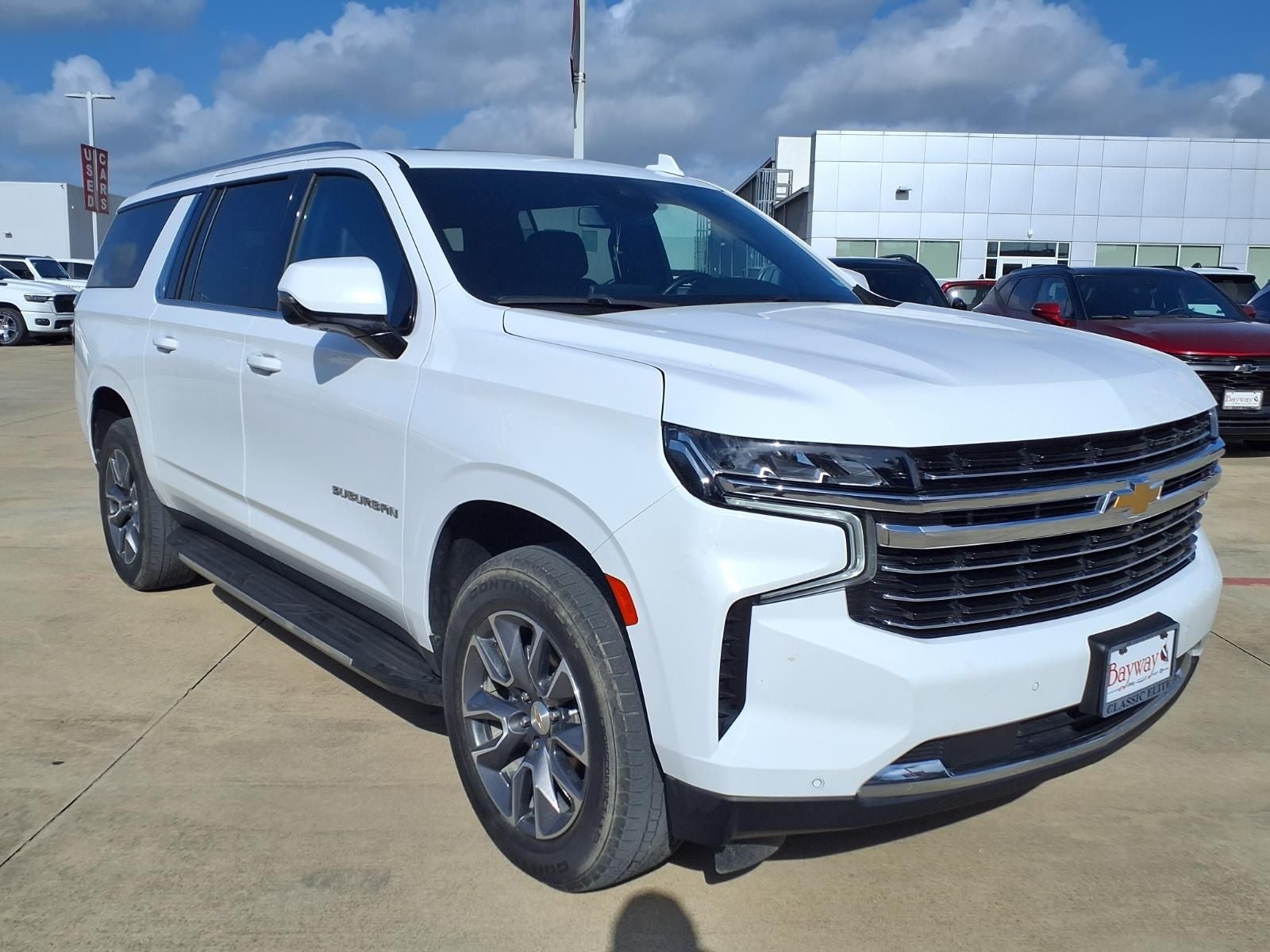 2024 Chevrolet Suburban LT SIGNATURE & LUXURY PKG