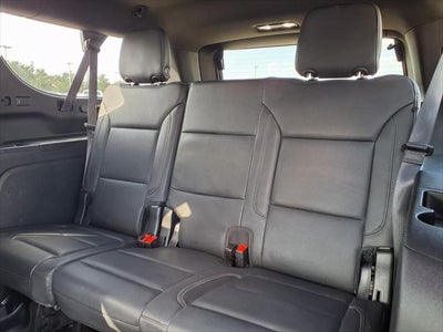 2024 Chevrolet Suburban LT SIGNATURE & LUXURY PKG