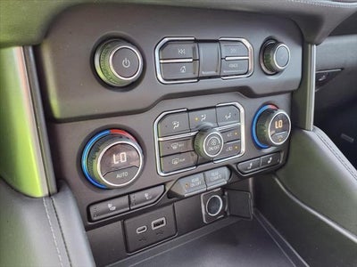 2021 Chevrolet Suburban LT SIGNATURE PKG