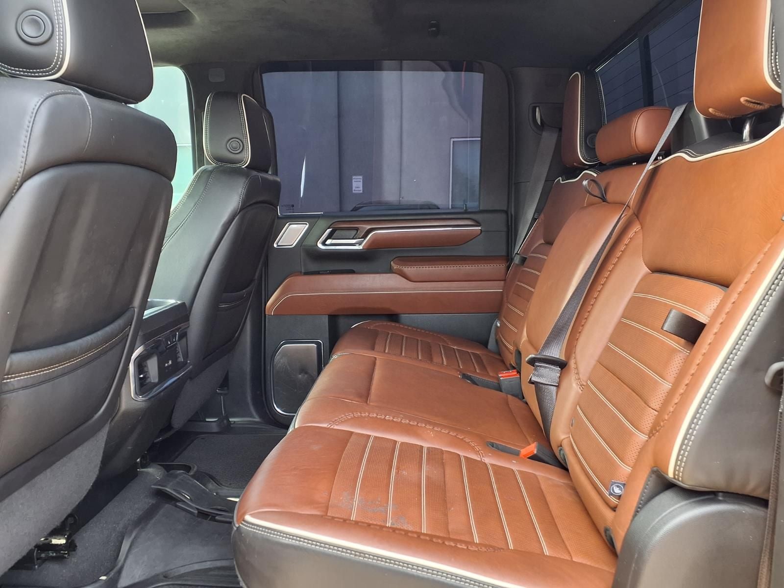 2024 GMC Sierra 2500HD Denali Ultimate 4WD GOOSENECK/5TH WHEEL PKG