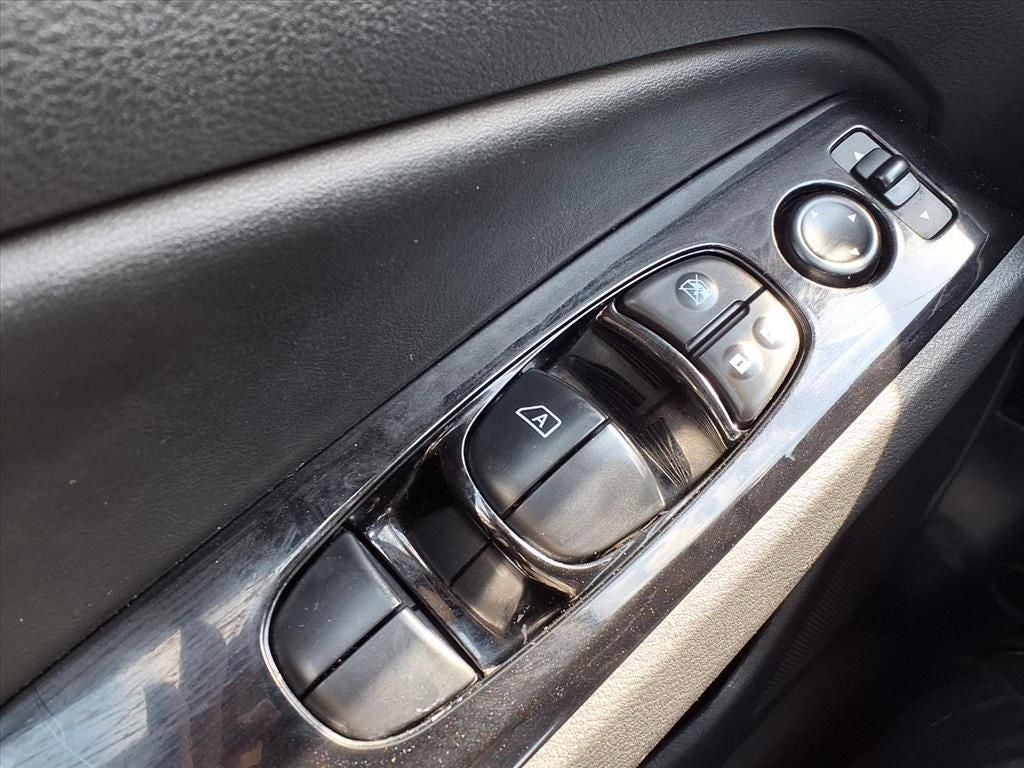 2025 Nissan Altima 2.5 SR SAFETY SHIELD­® 360