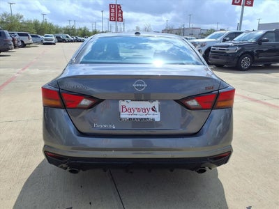 2025 Nissan Altima 2.5 SR