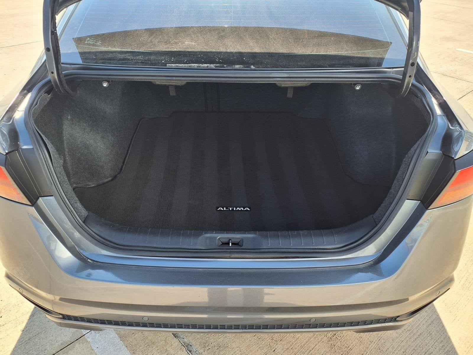 2021 Nissan Altima 2.5 SR I-FCW+BSW+LDW