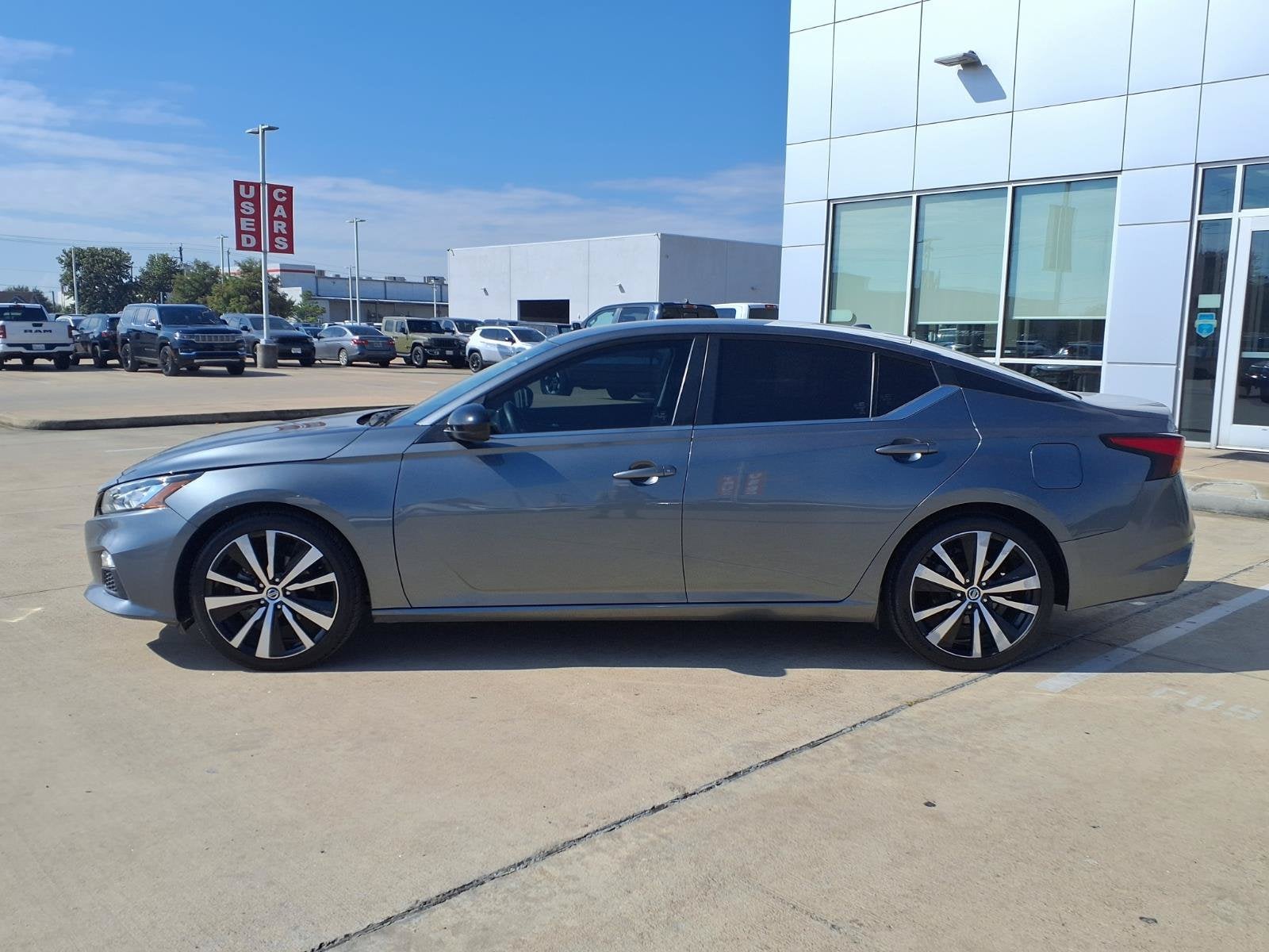 2021 Nissan Altima 2.5 SR I-FCW+BSW+LDW