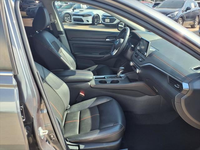 2021 Nissan Altima 2.5 SR I-FCW+BSW+LDW