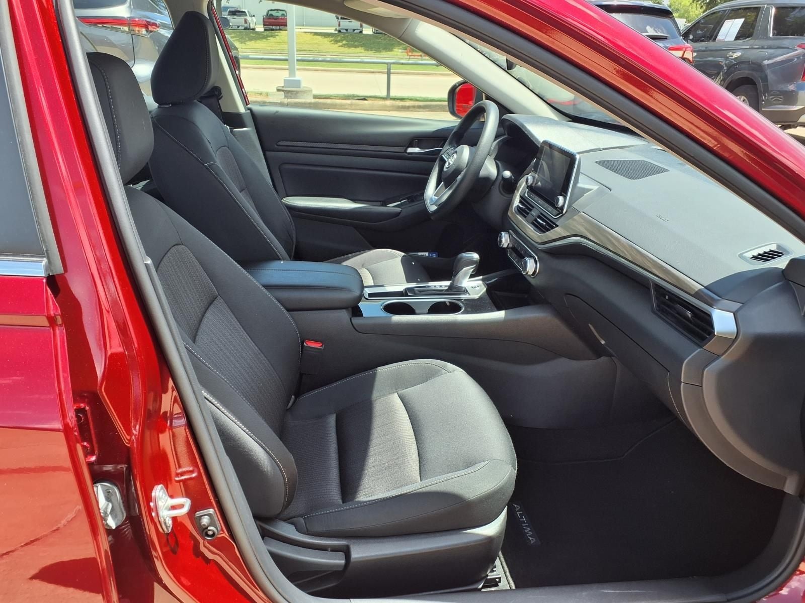 2024 Nissan Altima 2.5 SV SAFETY SHIELD® 360