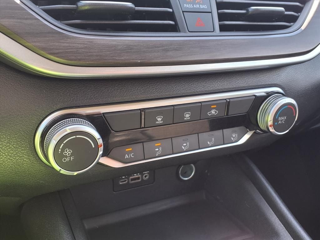 2025 Nissan Altima 2.5 SV NISSANCONNECT®