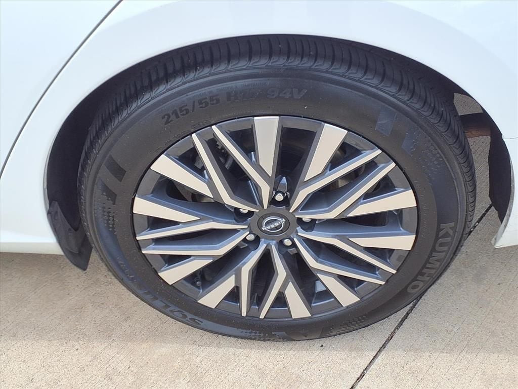 2025 Nissan Altima 2.5 SV NISSANCONNECT®