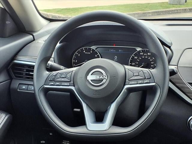 2025 Nissan Altima 2.5 SV NISSANCONNECT®