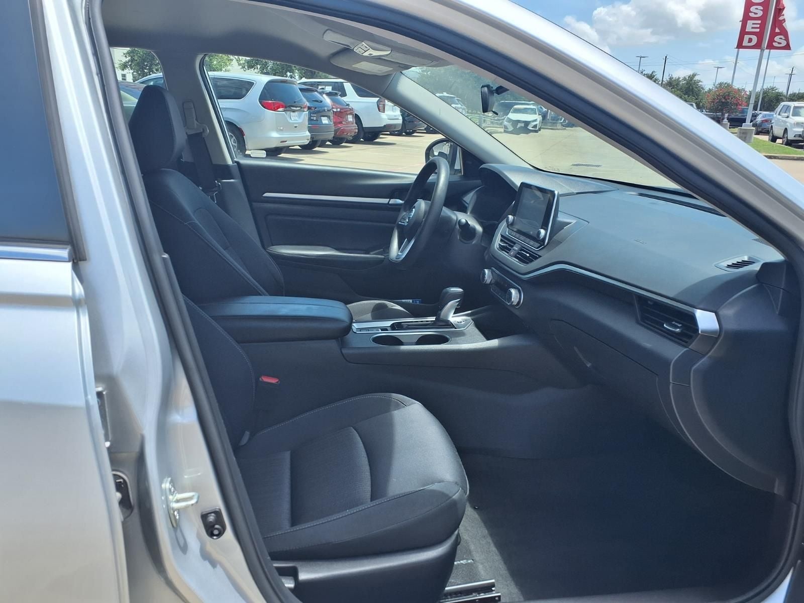 2022 Nissan Altima 2.5 SV AWD