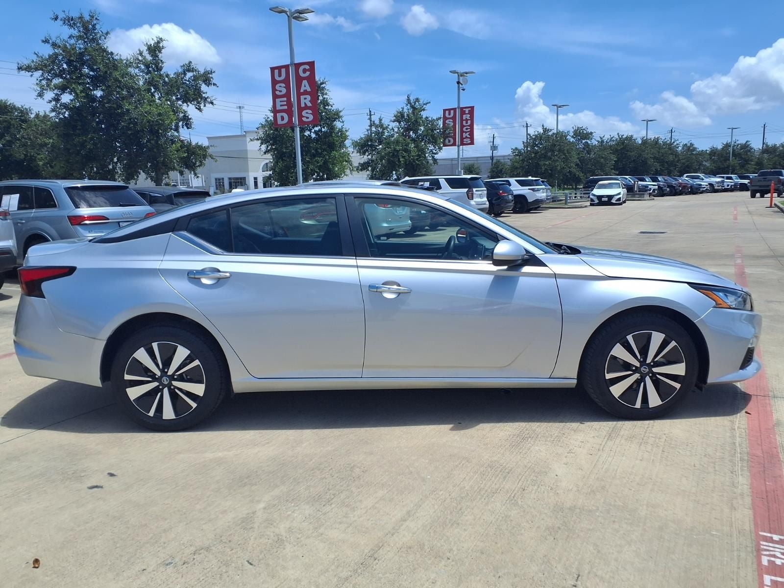 2022 Nissan Altima 2.5 SV AWD