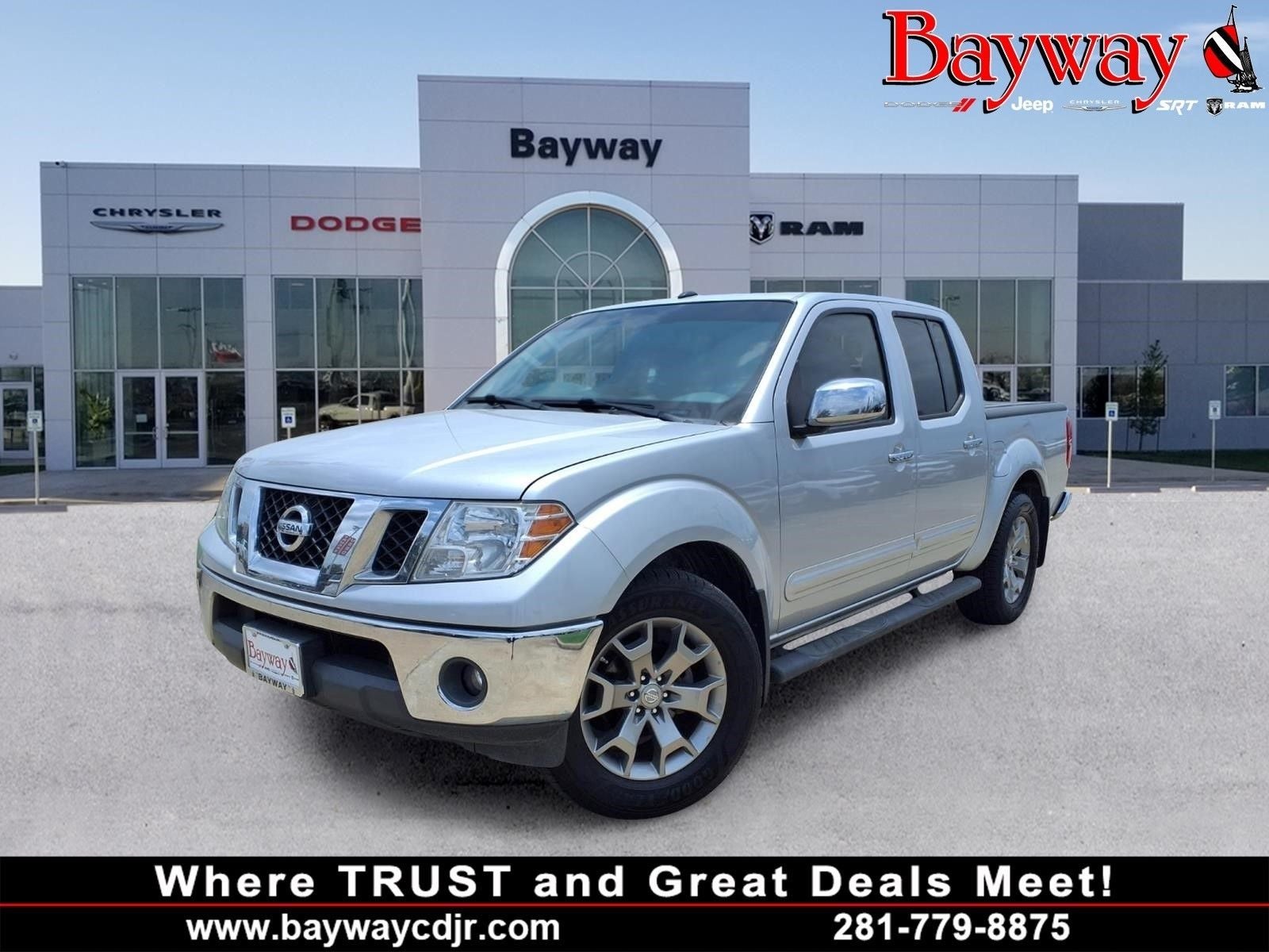 2019 Nissan Frontier SL V6 CREW CAB