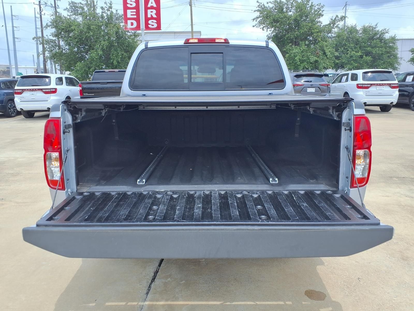 2019 Nissan Frontier SL V6 CREW CAB