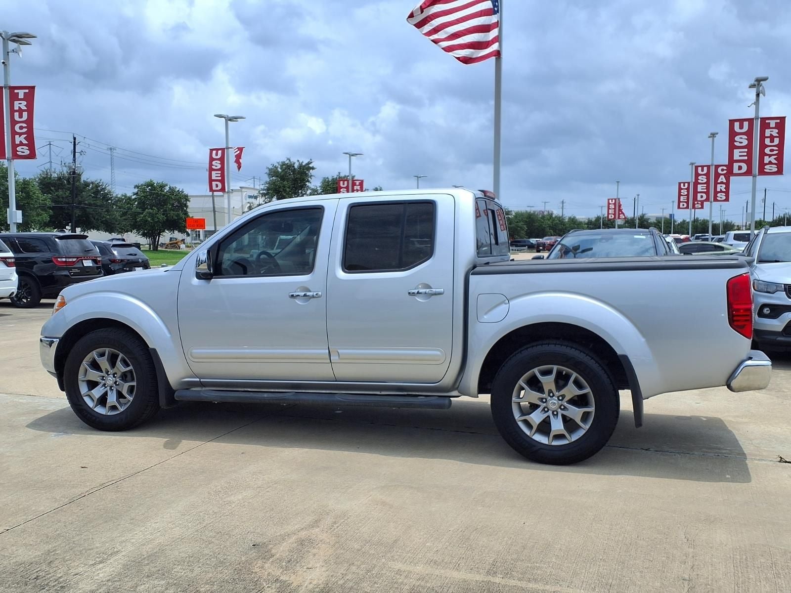 2019 Nissan Frontier SL V6 CREW CAB