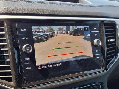 2023 Volkswagen Atlas Cross Sport 3.6L V6 SEL Premium R-Line COLLISION MITIGATION